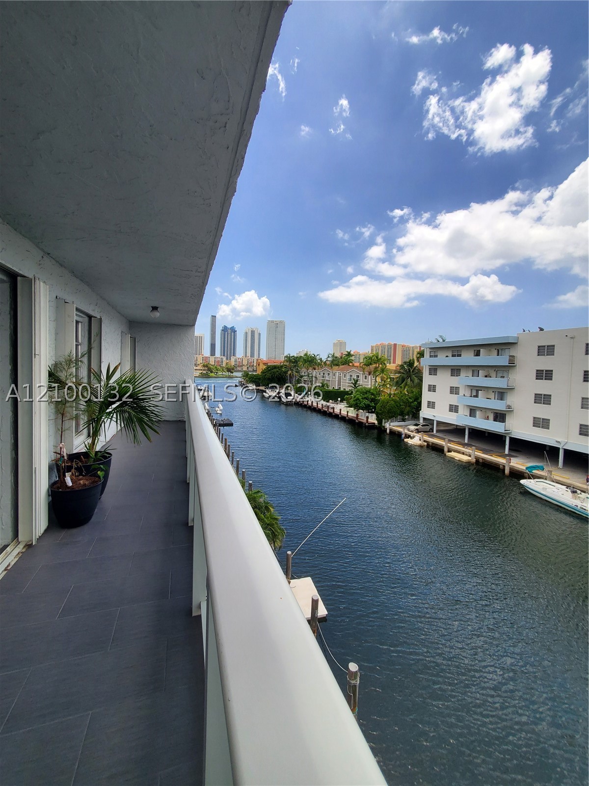 3868 NE 169th St #408, North Miami Beach FL 33160