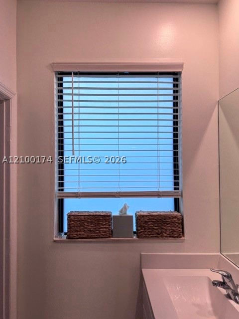 Miami FL 33179 - A12100174