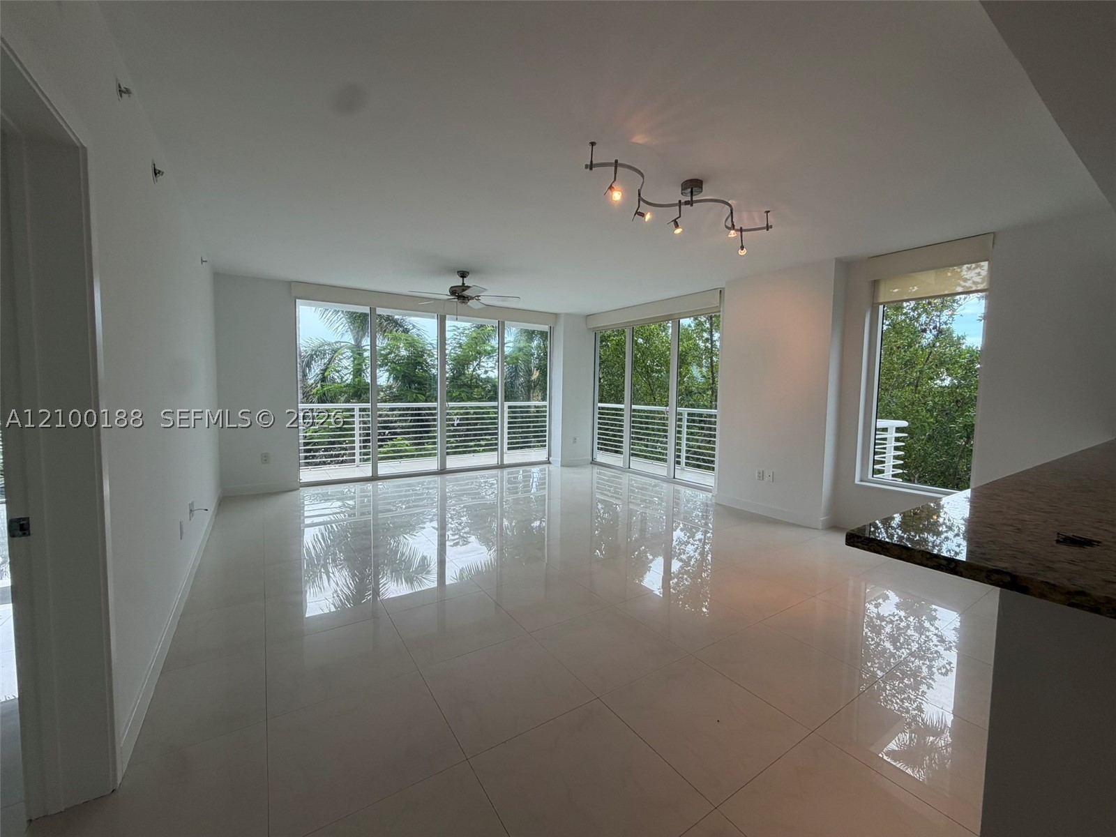 2821 N Ocean Blvd #305S, Fort Lauderdale FL 33308