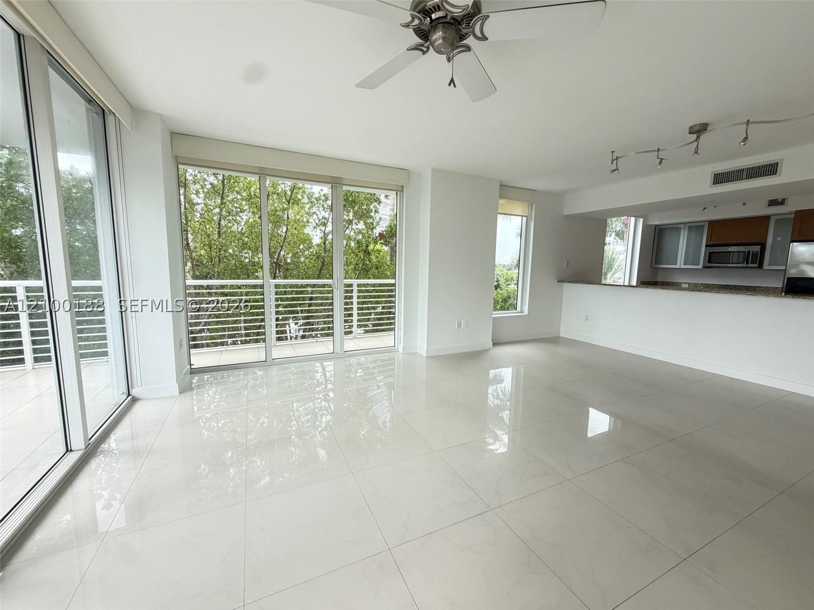 2821 N Ocean Blvd #305S, Fort Lauderdale FL 33308