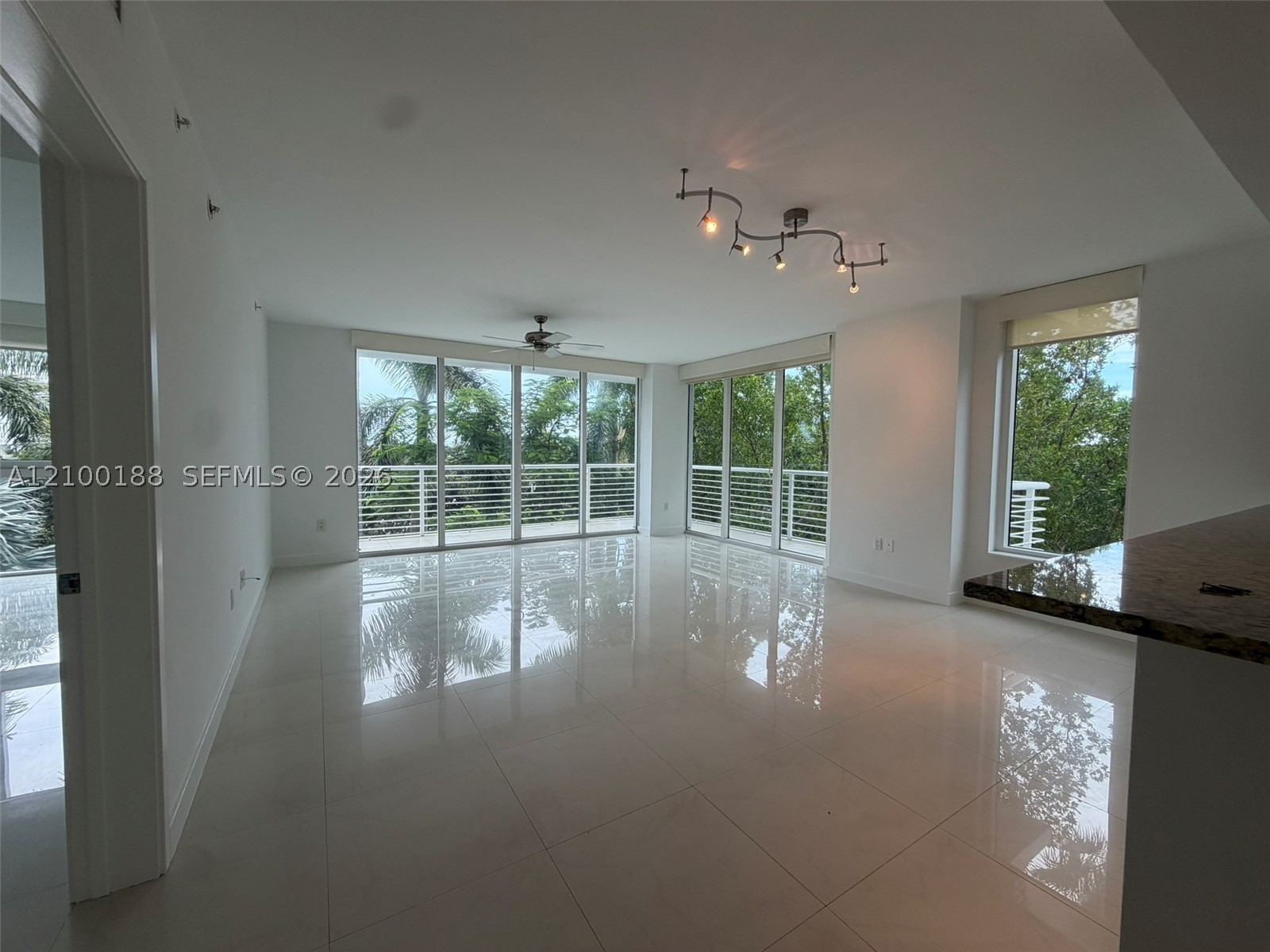 2821 N Ocean Blvd #305S, Fort Lauderdale FL 33308