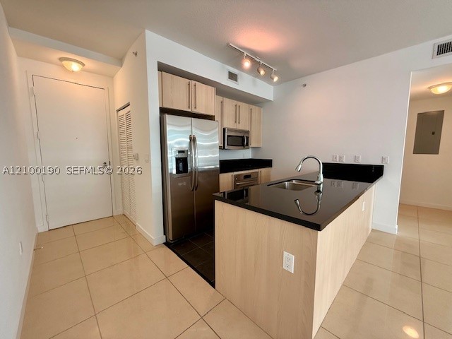 79 SW 12th St #2308-S, Miami FL 33130