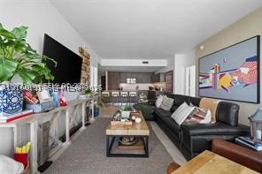 68 SE 6th St #3209, Miami FL 33131
