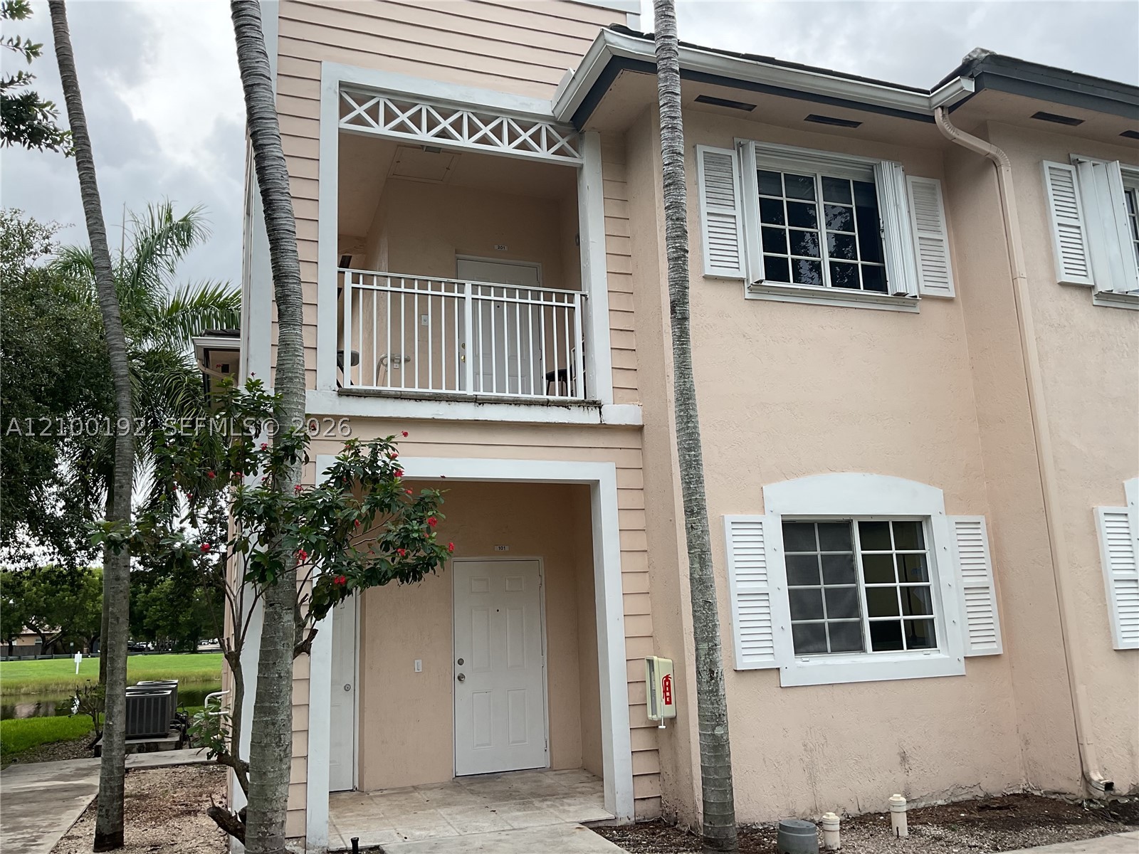 364 NE 25th Pl #101, Homestead FL 33033