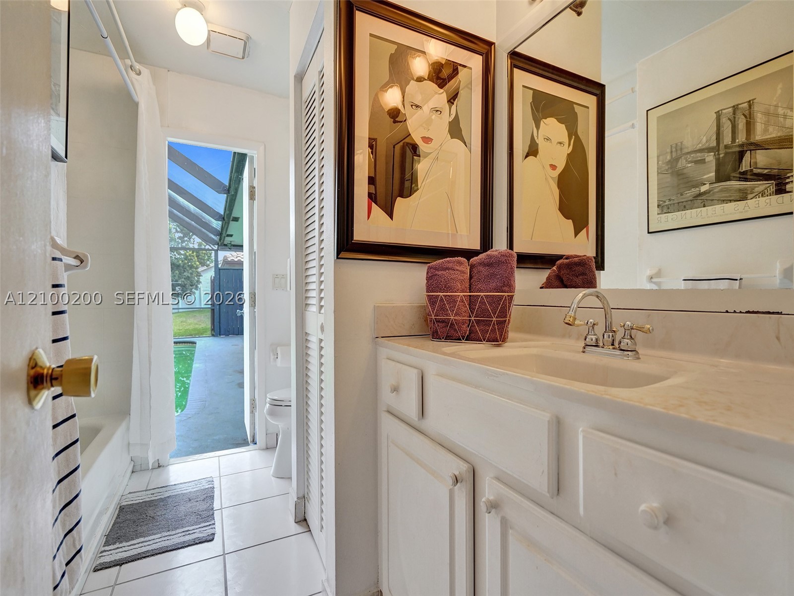 7399 NW 22nd Pl, Margate FL 33063