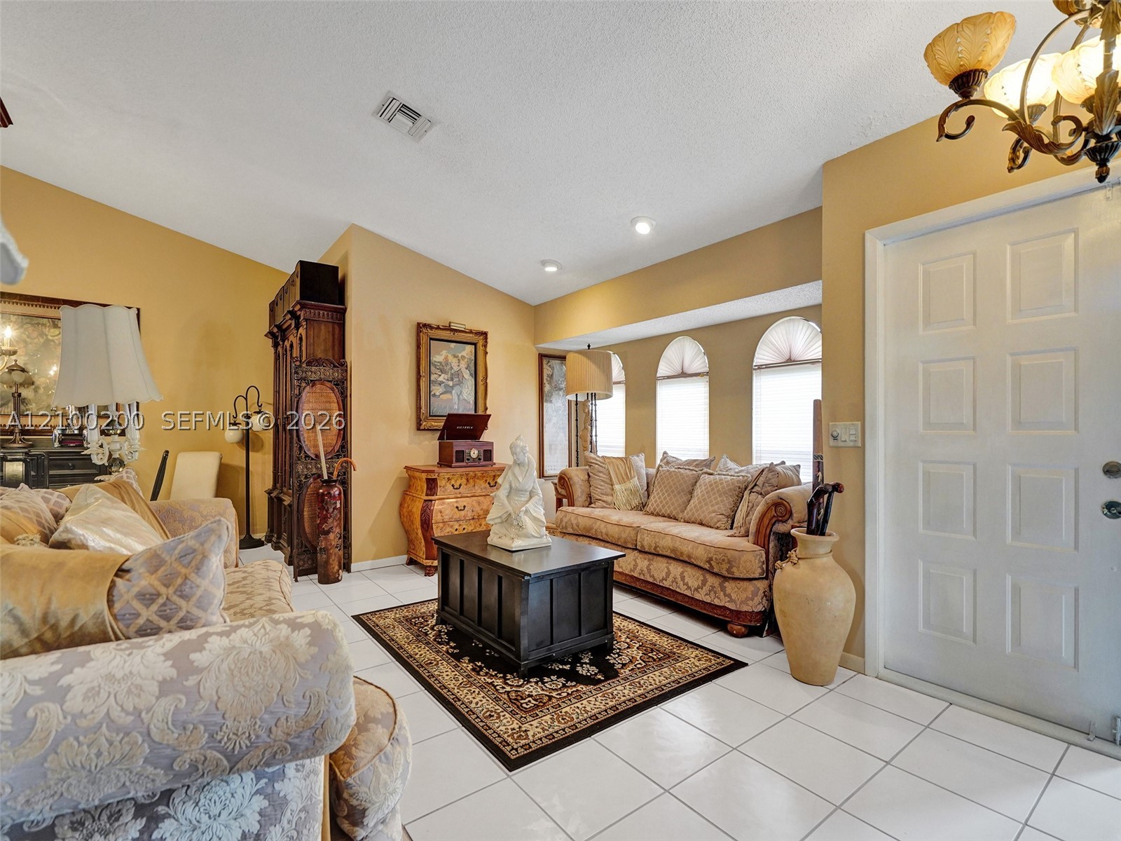 7399 NW 22nd Pl, Margate FL 33063
