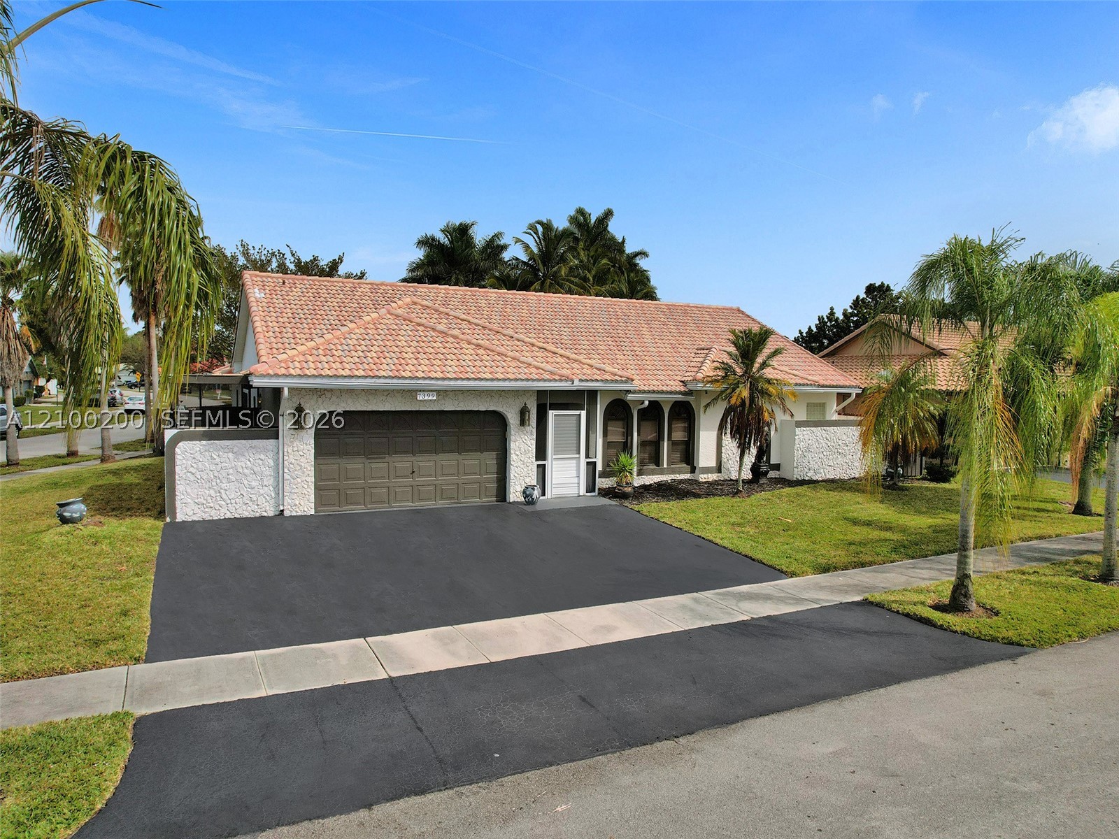 7399 NW 22nd Pl, Margate FL 33063