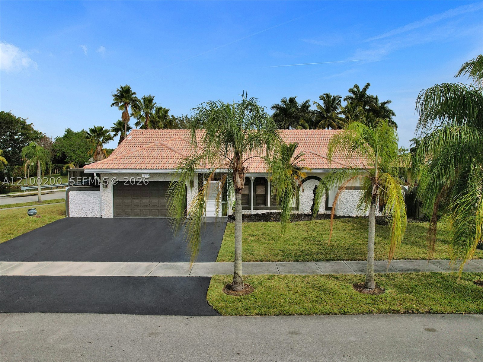7399 NW 22nd Pl, Margate FL 33063