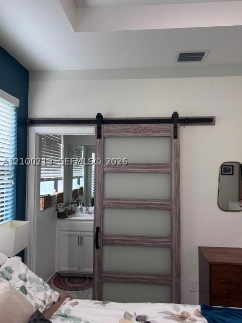 Miami FL 33179 - A12100213