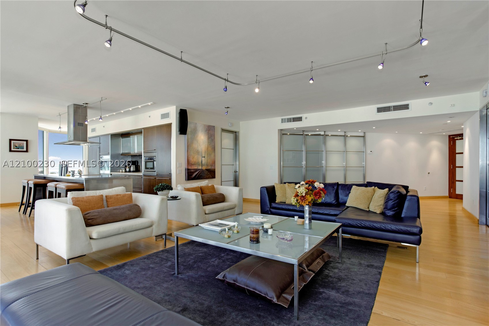 4779 Collins Ave #401, Miami Beach FL 33140