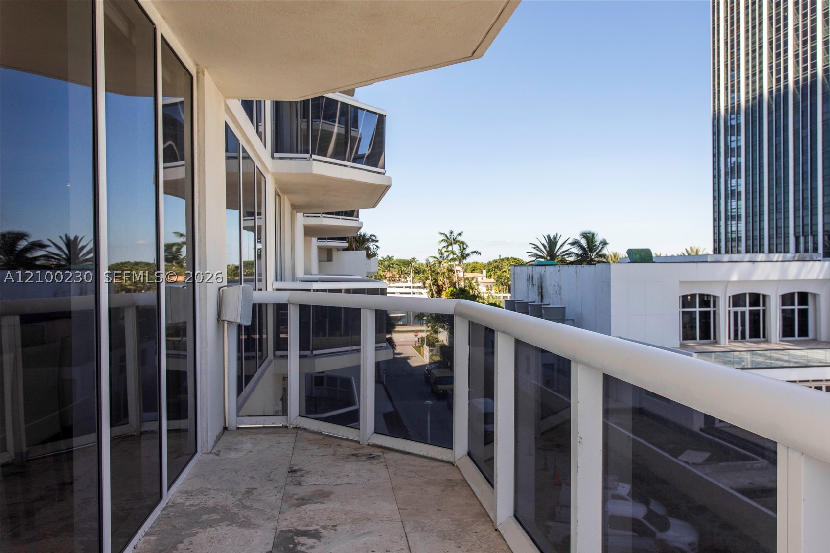 4779 Collins Ave #401, Miami Beach FL 33140