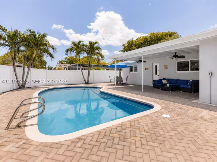 10911 Taft St, Pembroke Pines FL 33026