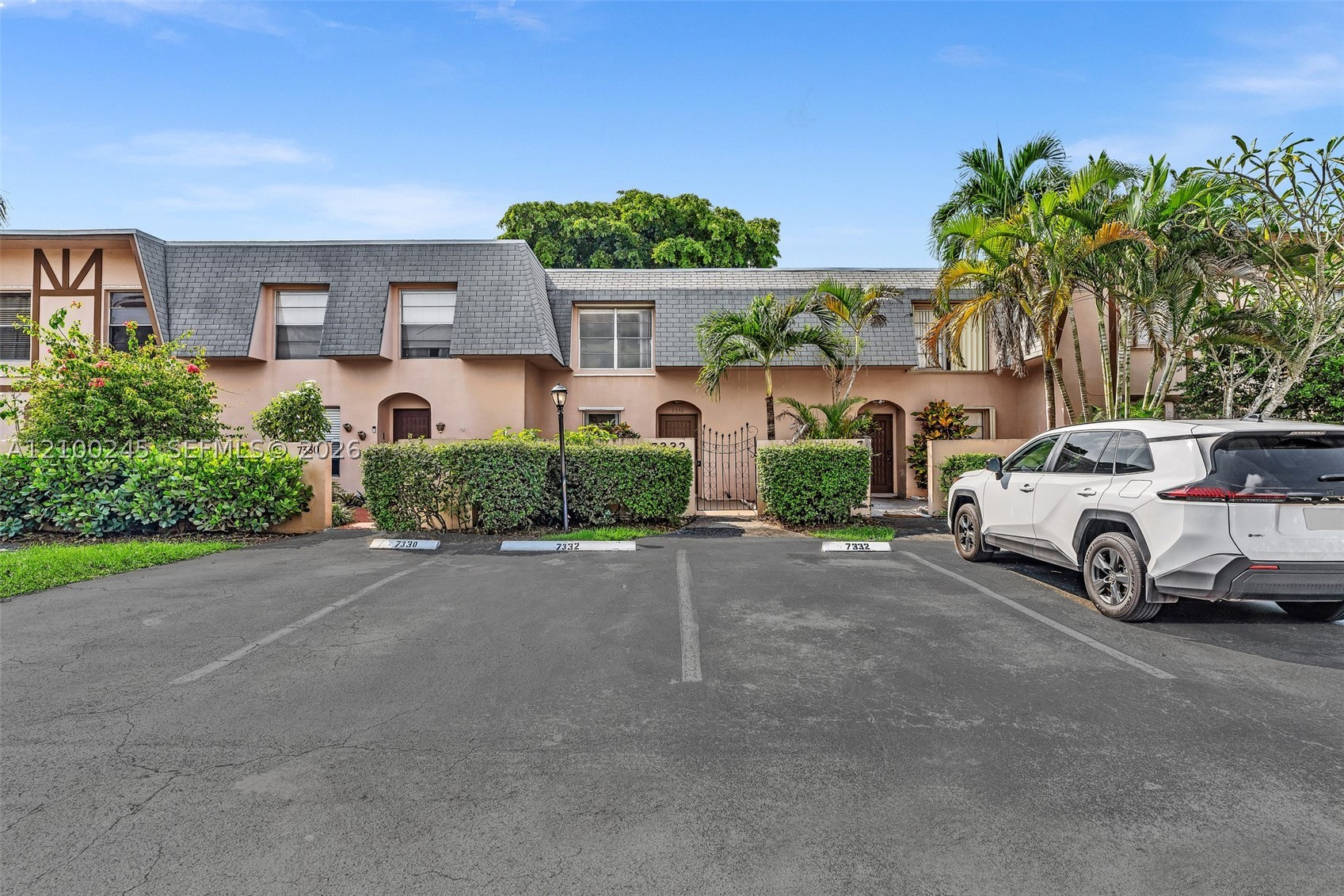 7332 SW 25th Ct #12, Davie FL 33317