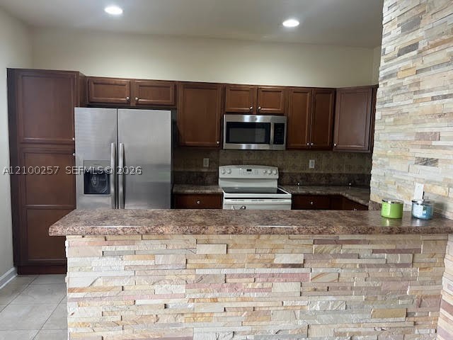 17087 SW 93rd St #0, Miami FL 33196