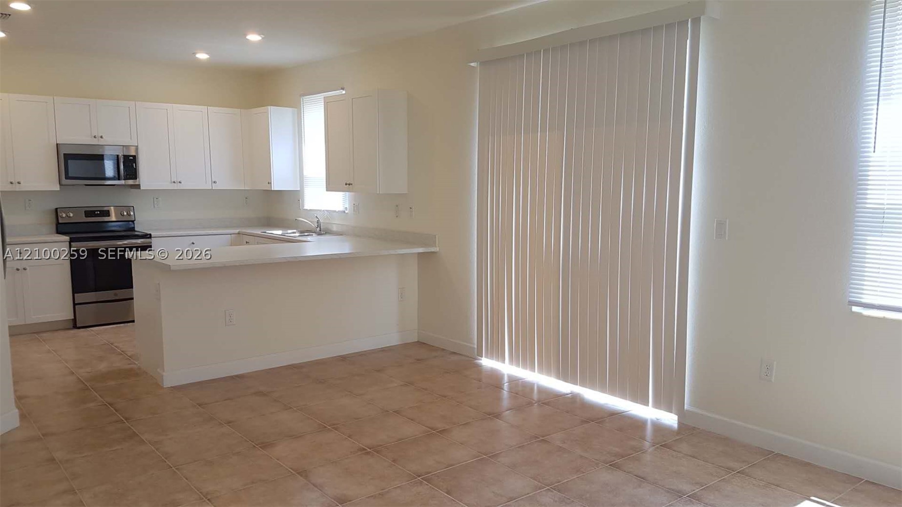 10554 W 35th Ln #10554, Hialeah FL 33018