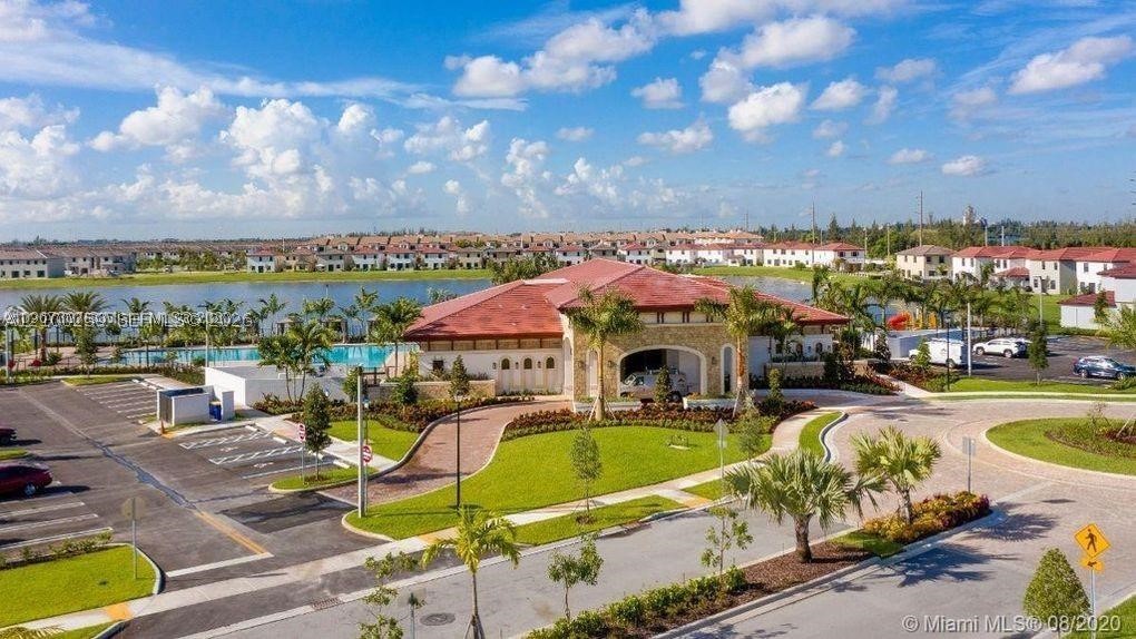 10554 W 35th Ln #10554, Hialeah FL 33018