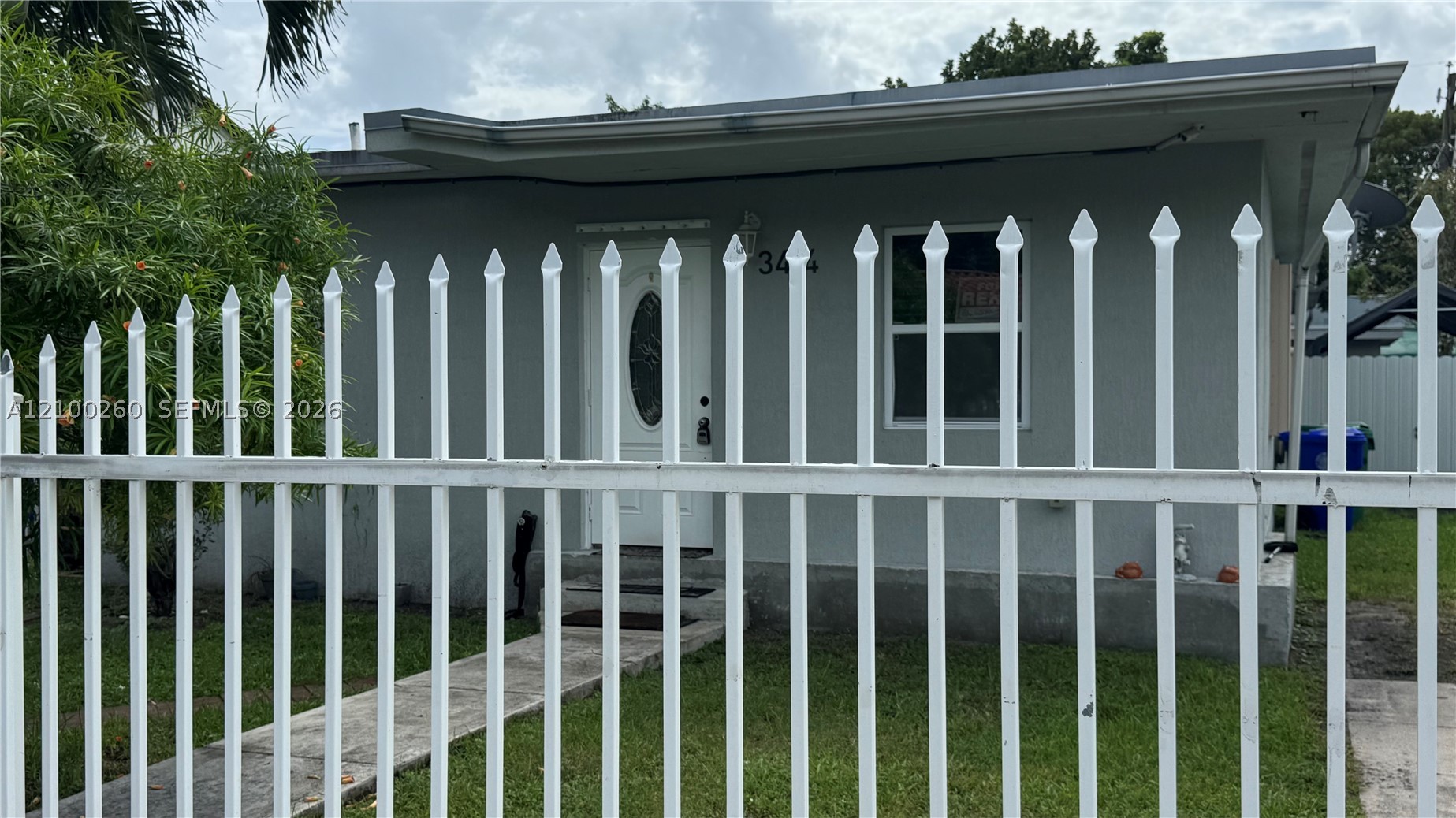 3414 SW 25, Miami FL 33133