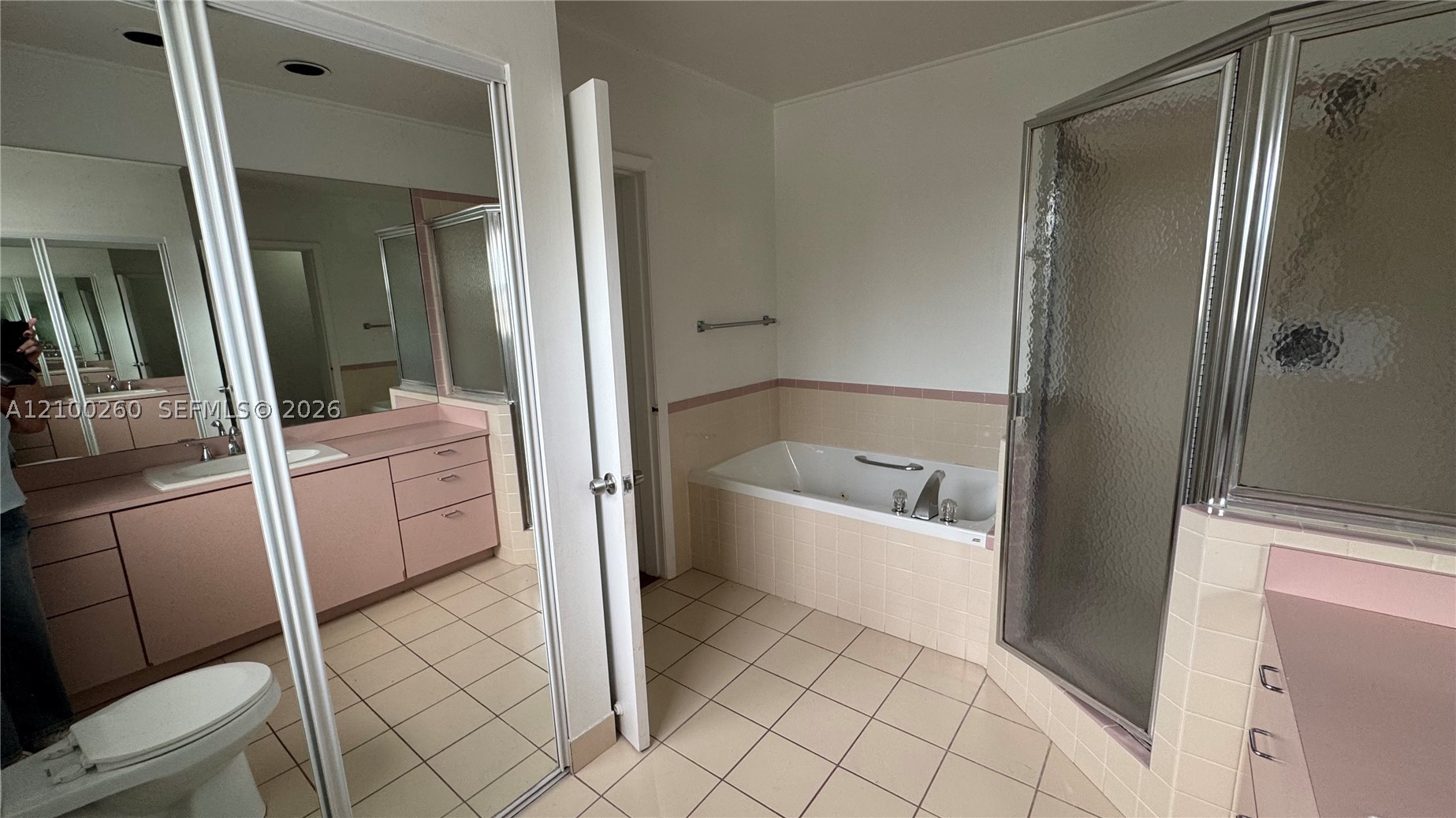 3414 SW 25, Miami FL 33133