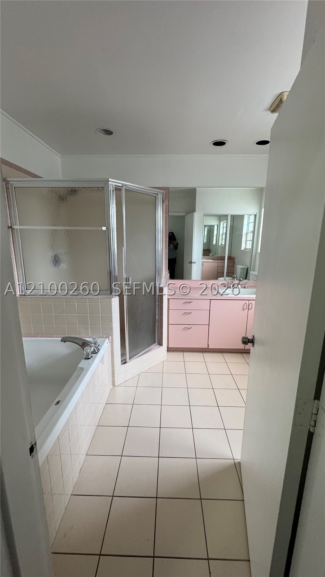 3414 SW 25, Miami FL 33133