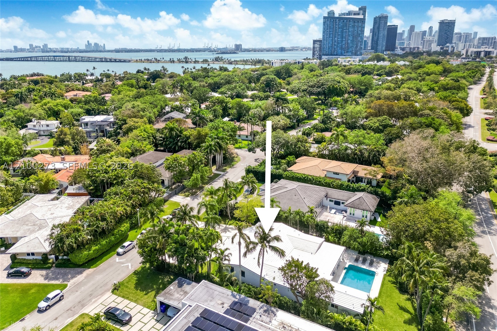 4730 Bay Point Rd, Miami FL 33137