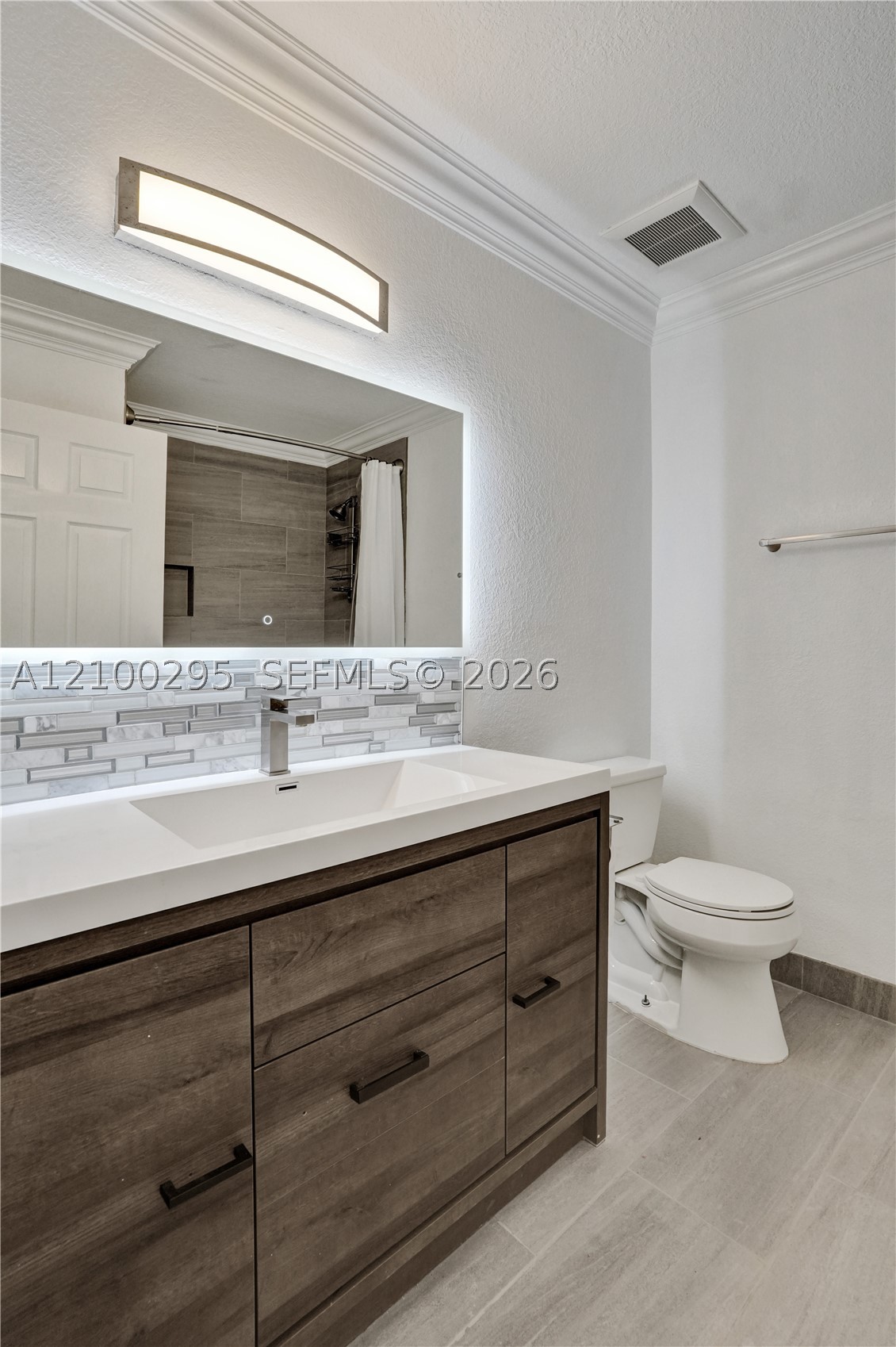 3612 NW 13th St, Lauderhill FL 33311
