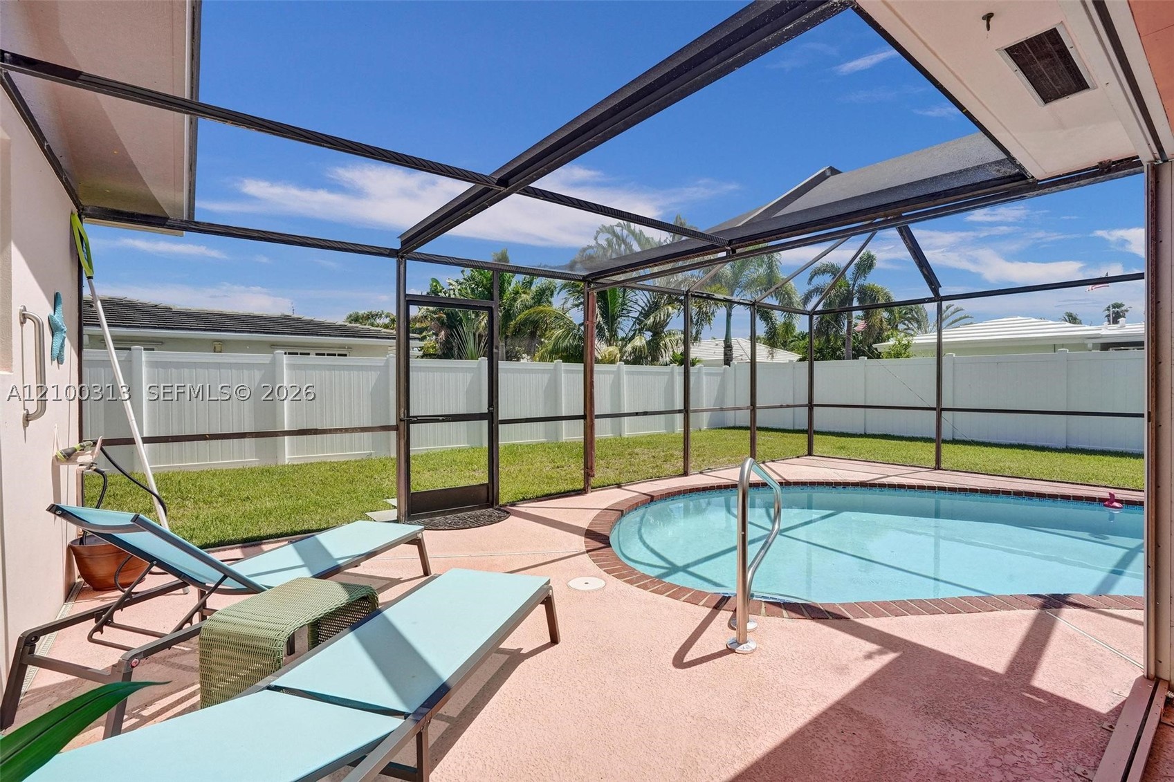 1014 SE 14th Ave, Deerfield Beach FL 33441