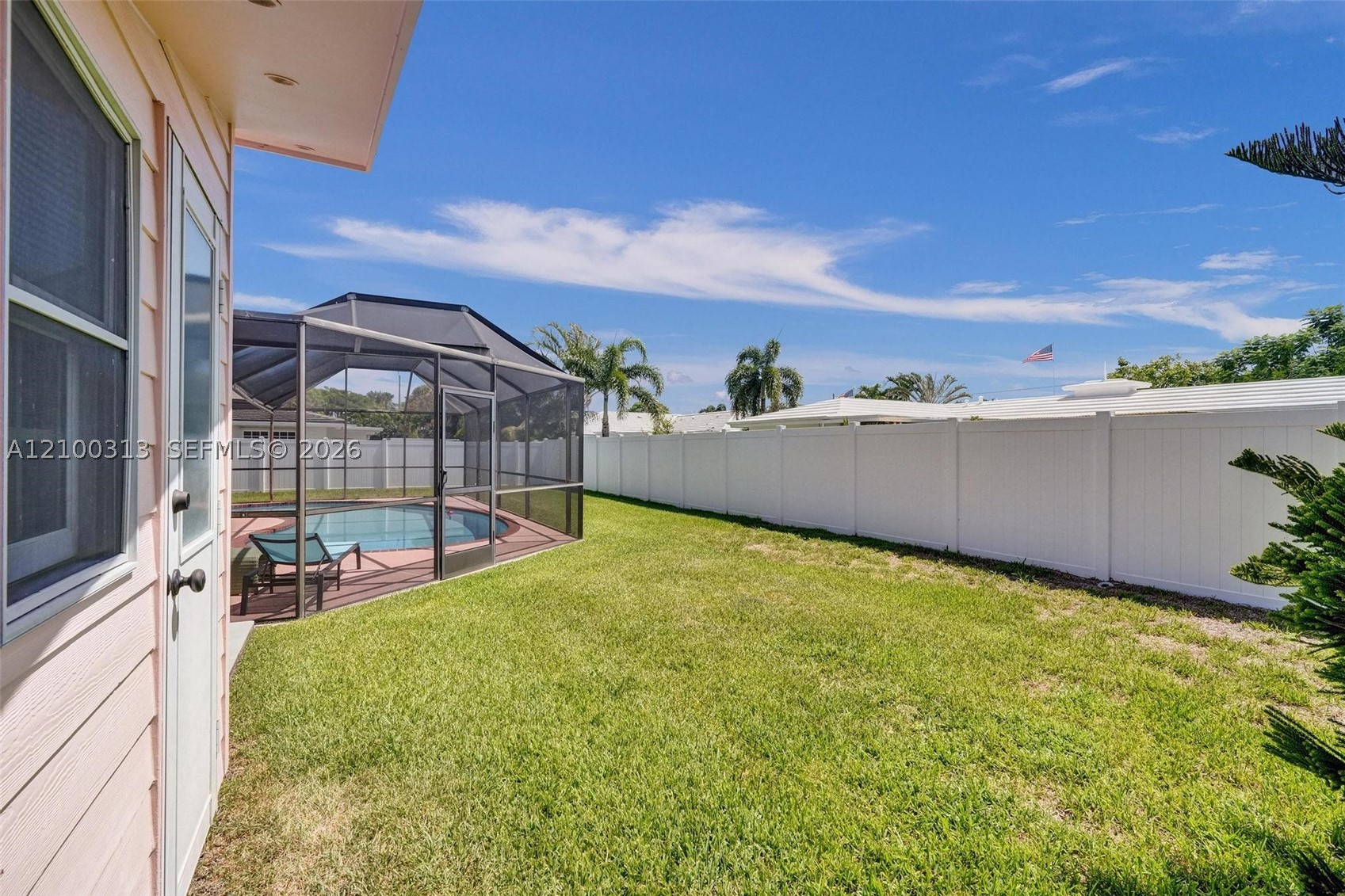 1014 SE 14th Ave, Deerfield Beach FL 33441