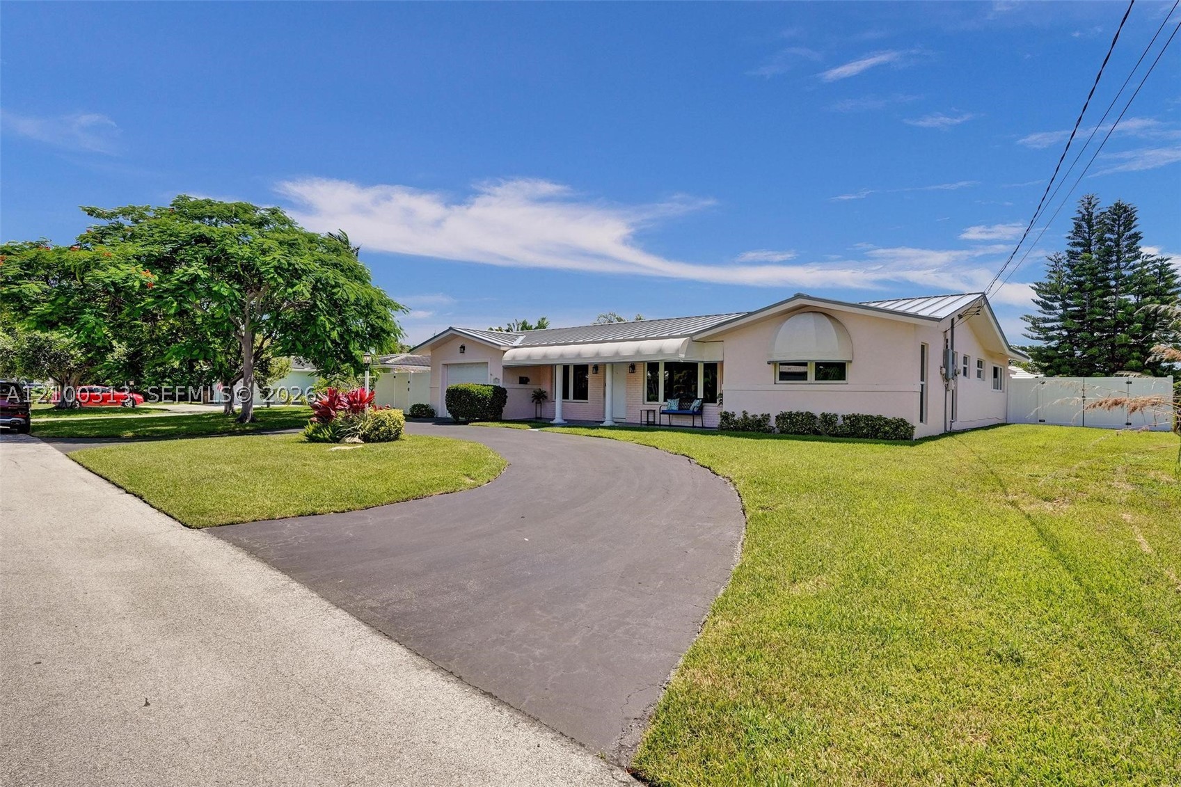1014 SE 14th Ave, Deerfield Beach FL 33441
