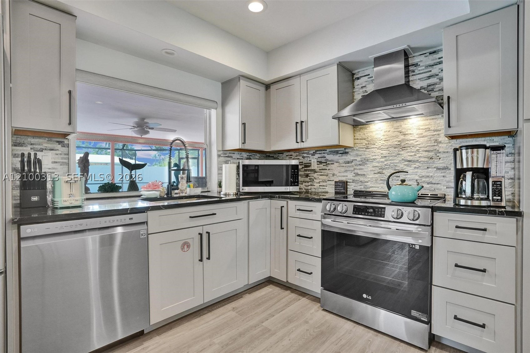 1014 SE 14th Ave, Deerfield Beach FL 33441