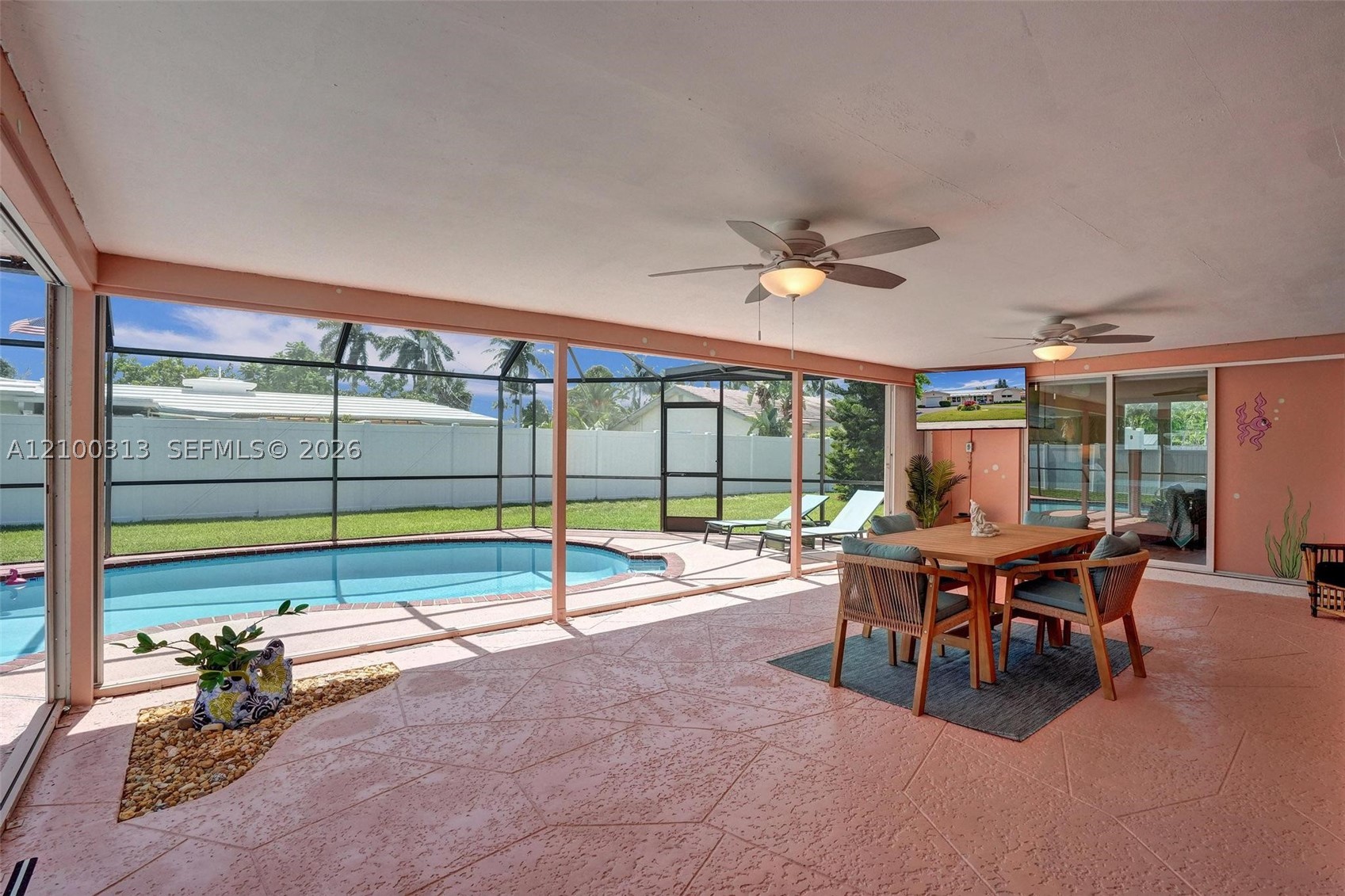 1014 SE 14th Ave, Deerfield Beach FL 33441
