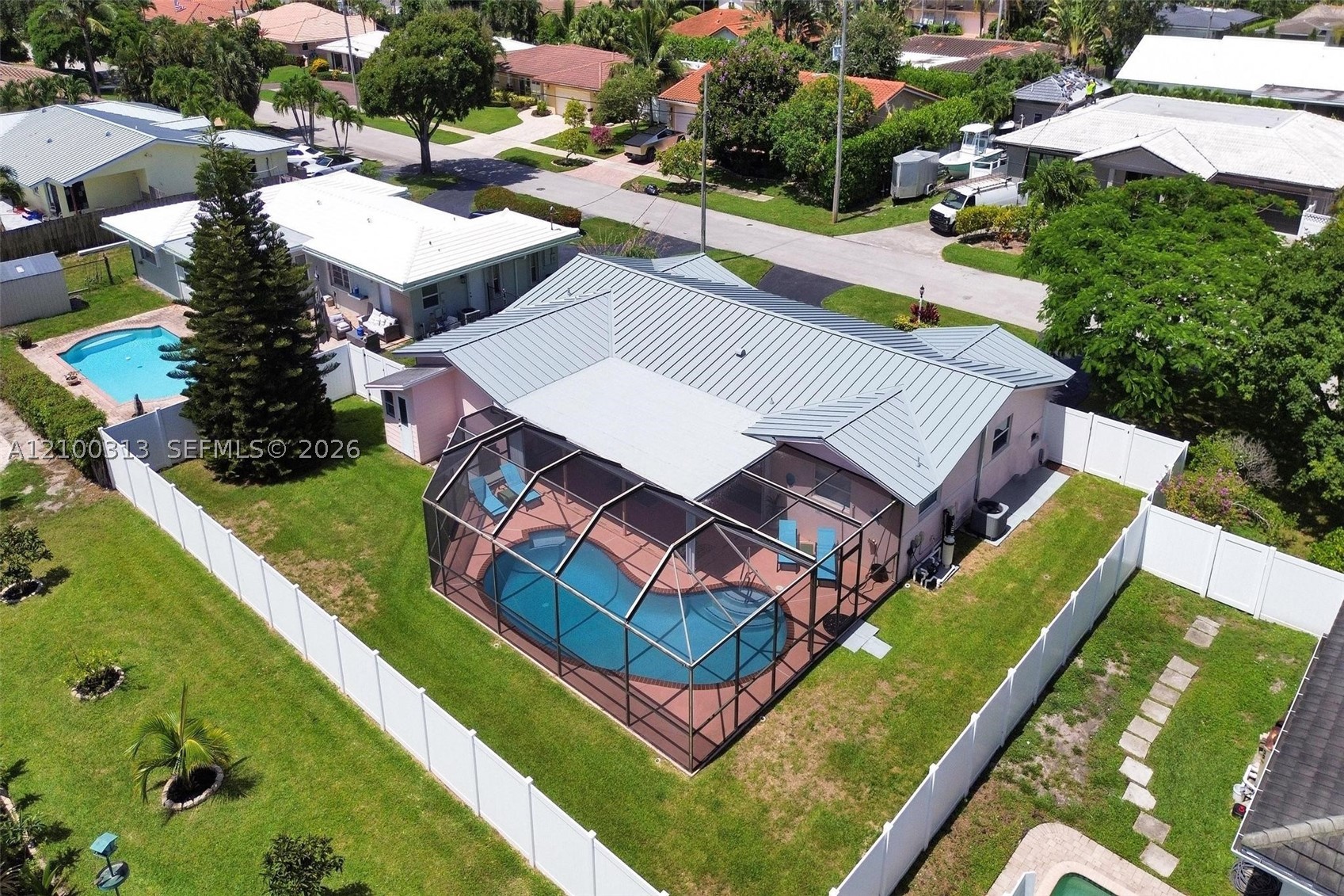 1014 SE 14th Ave, Deerfield Beach FL 33441