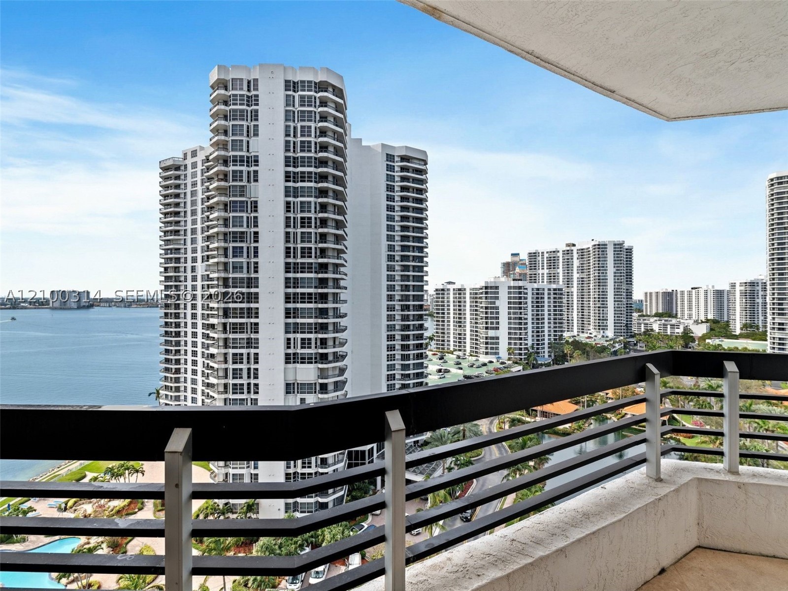 19195 NE 36 CT Mystic Pointe Dr #1704, Aventura FL 33180