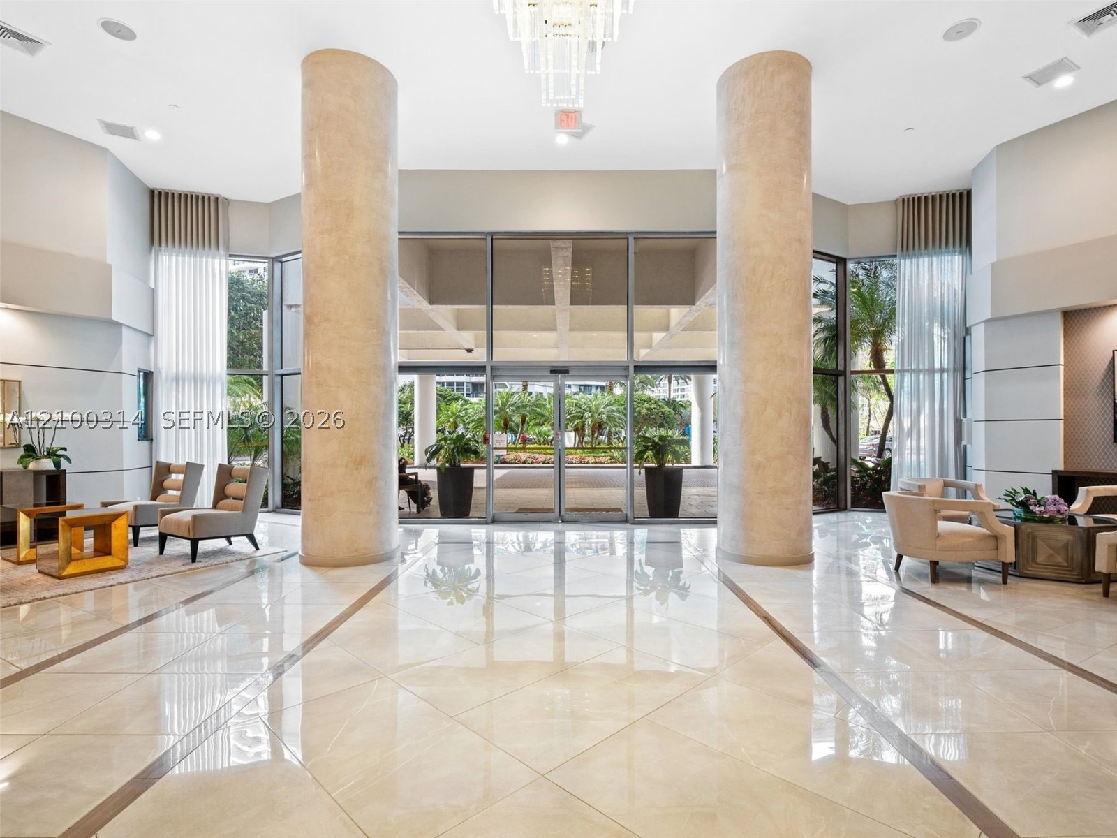 19195 NE 36 CT Mystic Pointe Dr #1704, Aventura FL 33180