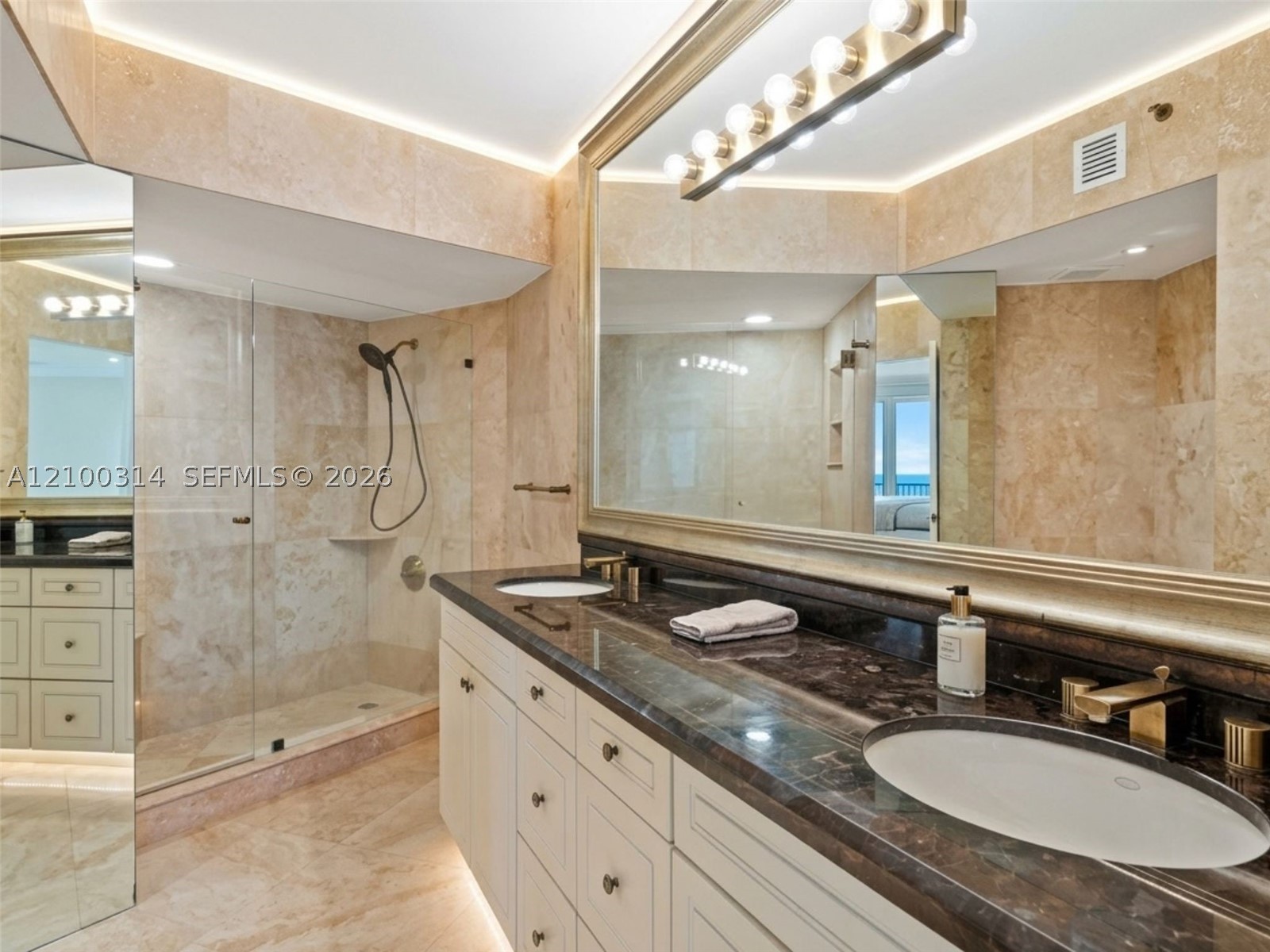19195 NE 36 CT Mystic Pointe Dr #1704, Aventura FL 33180