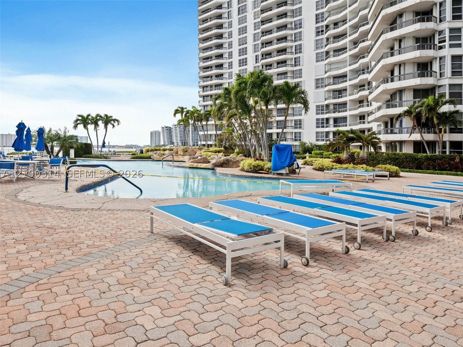19195 NE 36 CT Mystic Pointe Dr #1704, Aventura FL 33180
