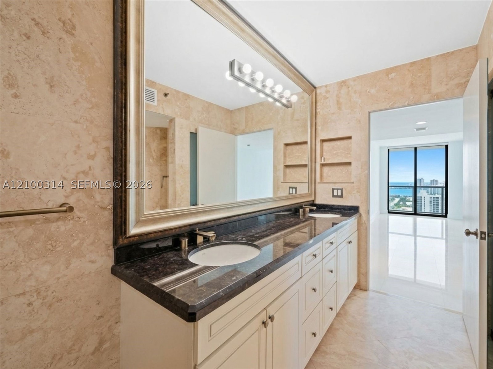19195 NE 36 CT Mystic Pointe Dr #1704, Aventura FL 33180