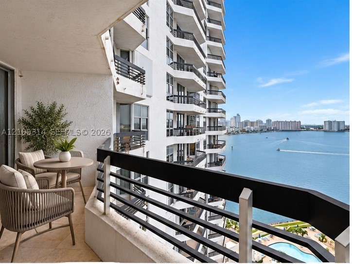 19195 NE 36 CT Mystic Pointe Dr #1704, Aventura FL 33180