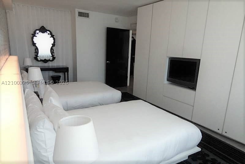 1100 West Ave #517, Miami Beach FL 33139