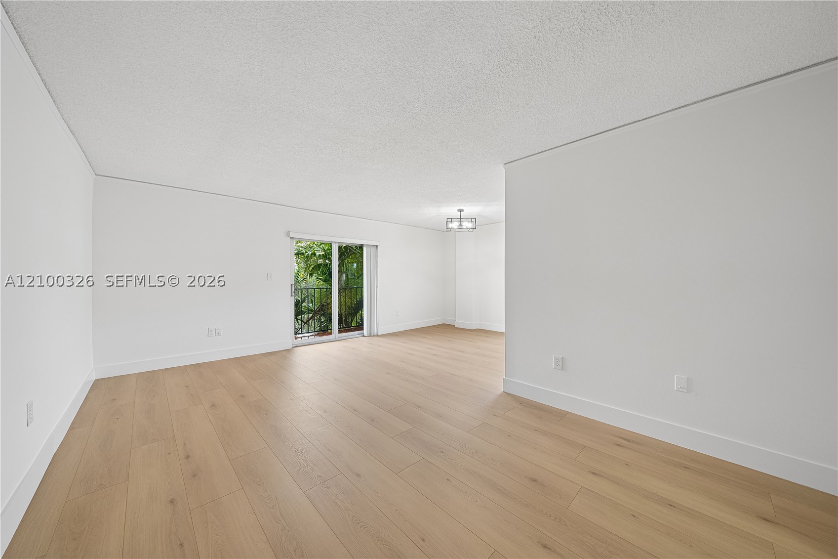 110 Salamanca Ave #402, Coral Gables FL 33134