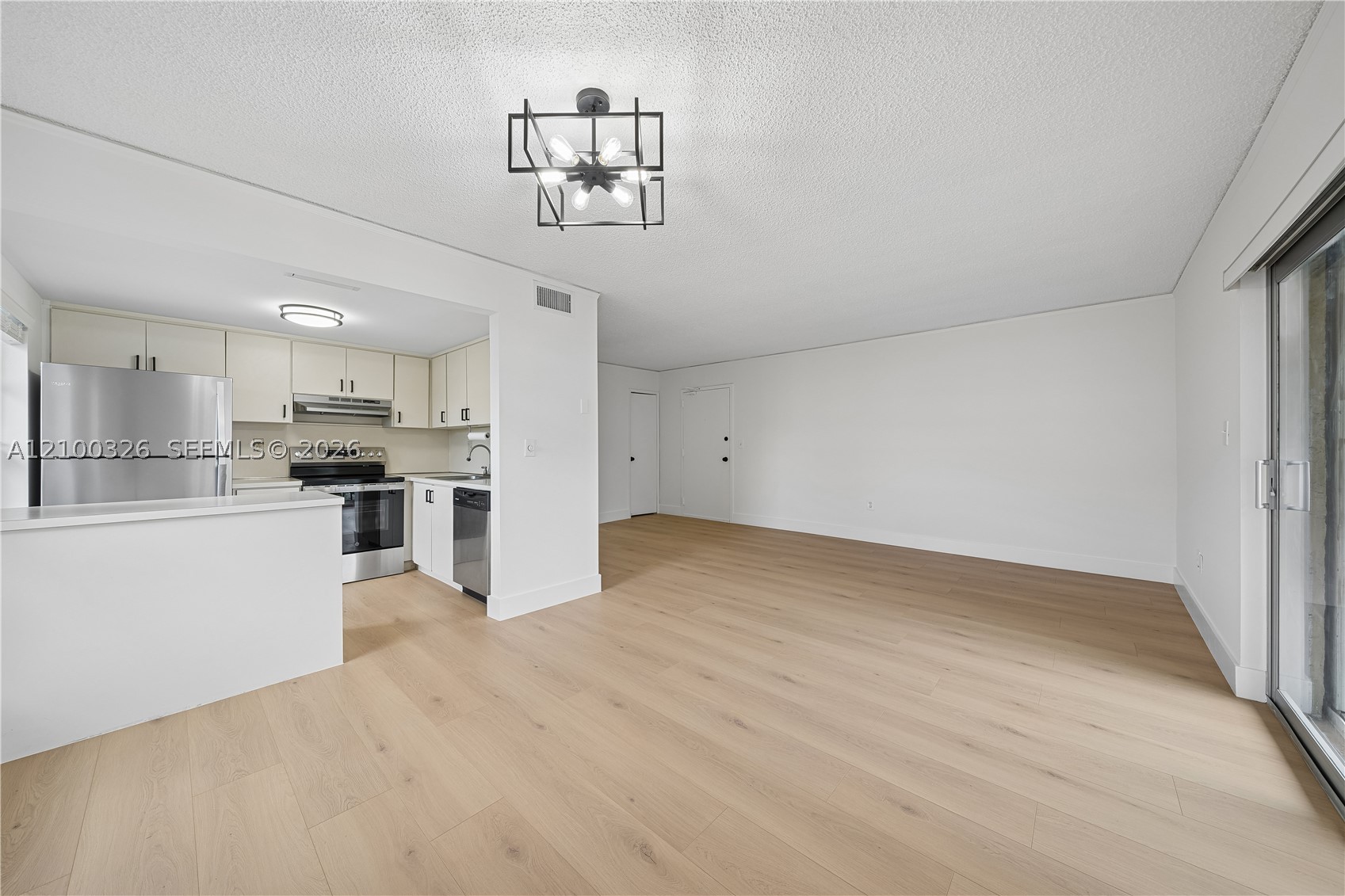 110 Salamanca Ave #402, Coral Gables FL 33134