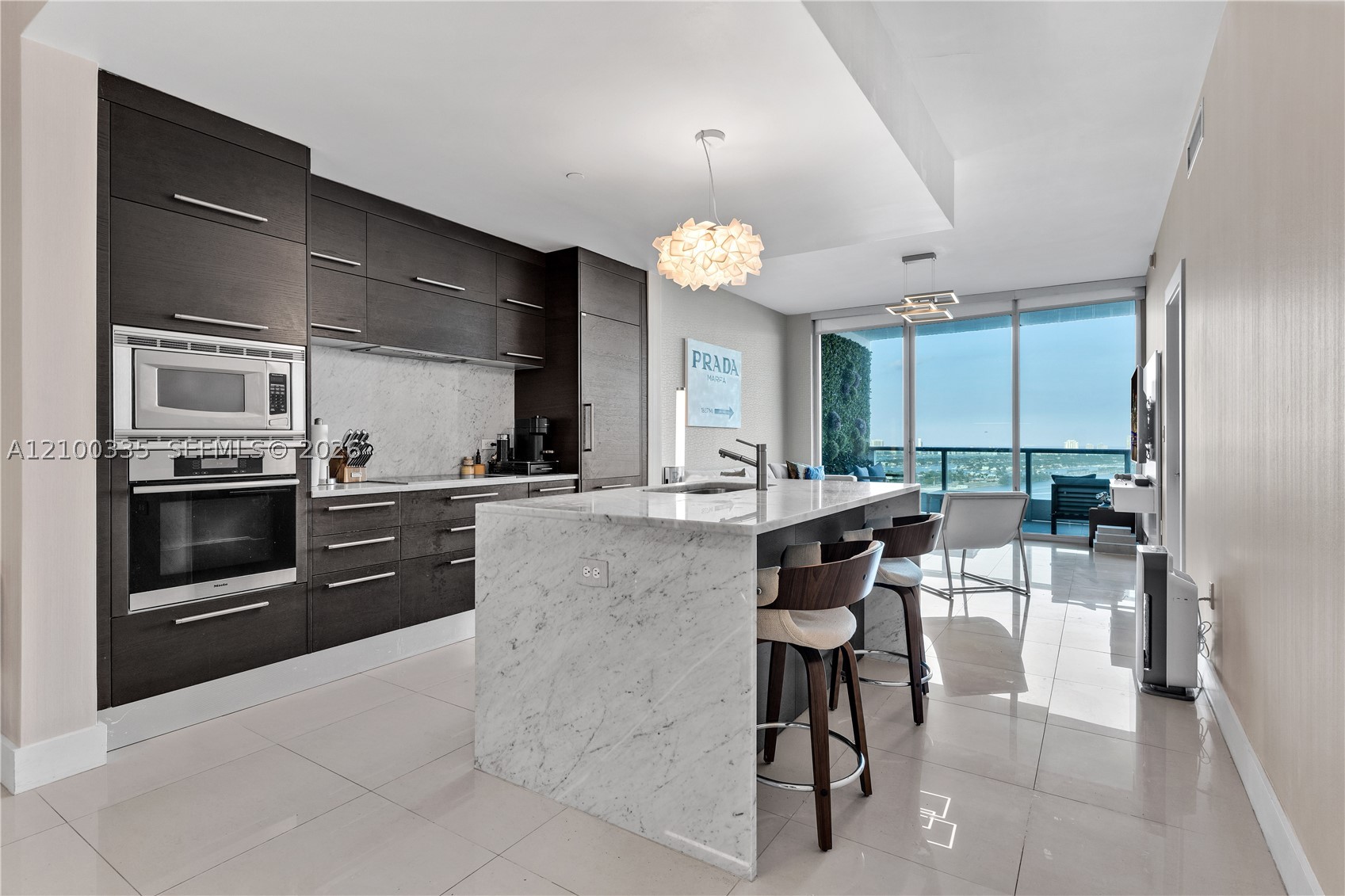 900 Biscayne Blvd #3003, Miami FL 33132