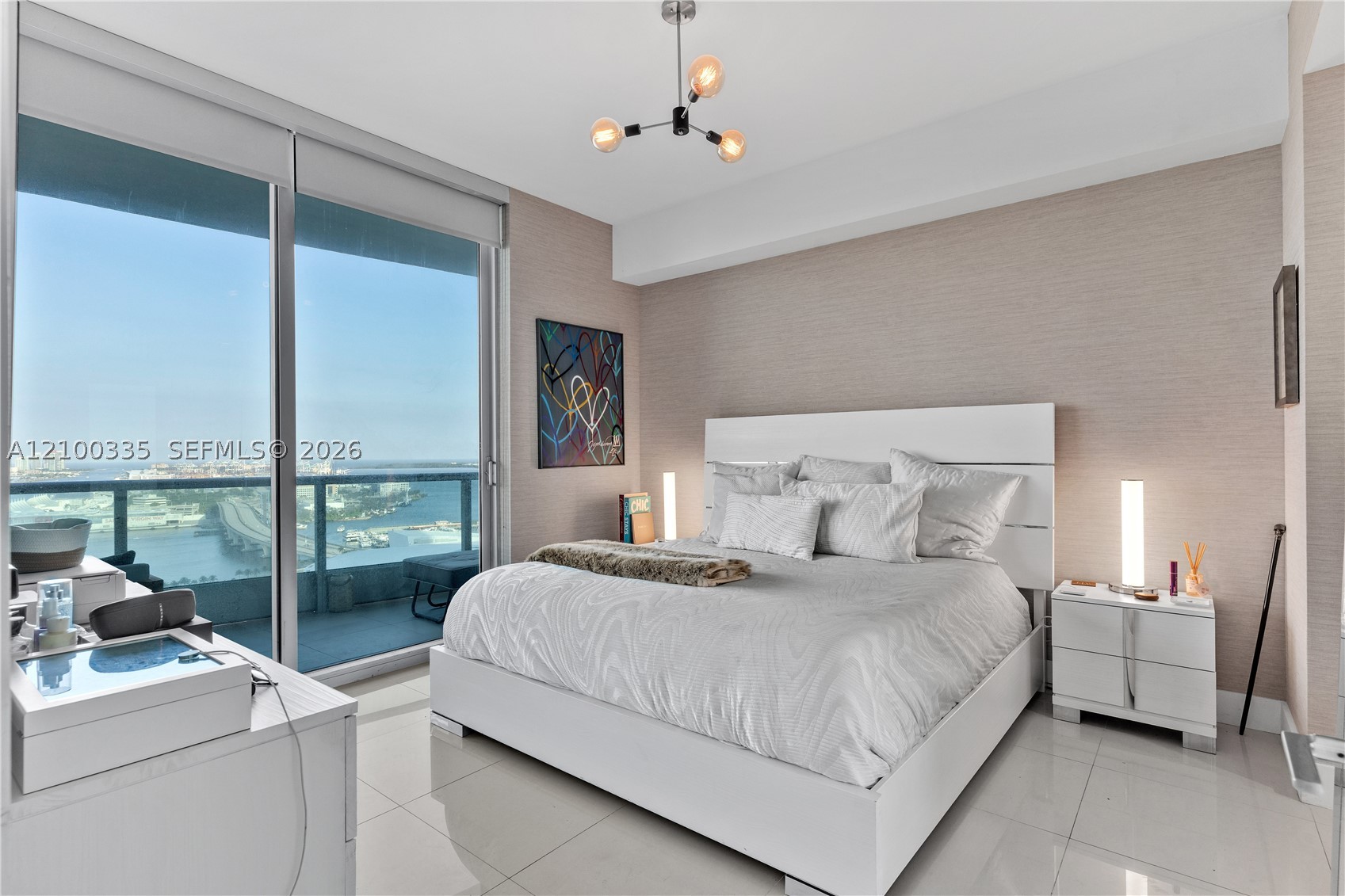 900 Biscayne Blvd #3003, Miami FL 33132