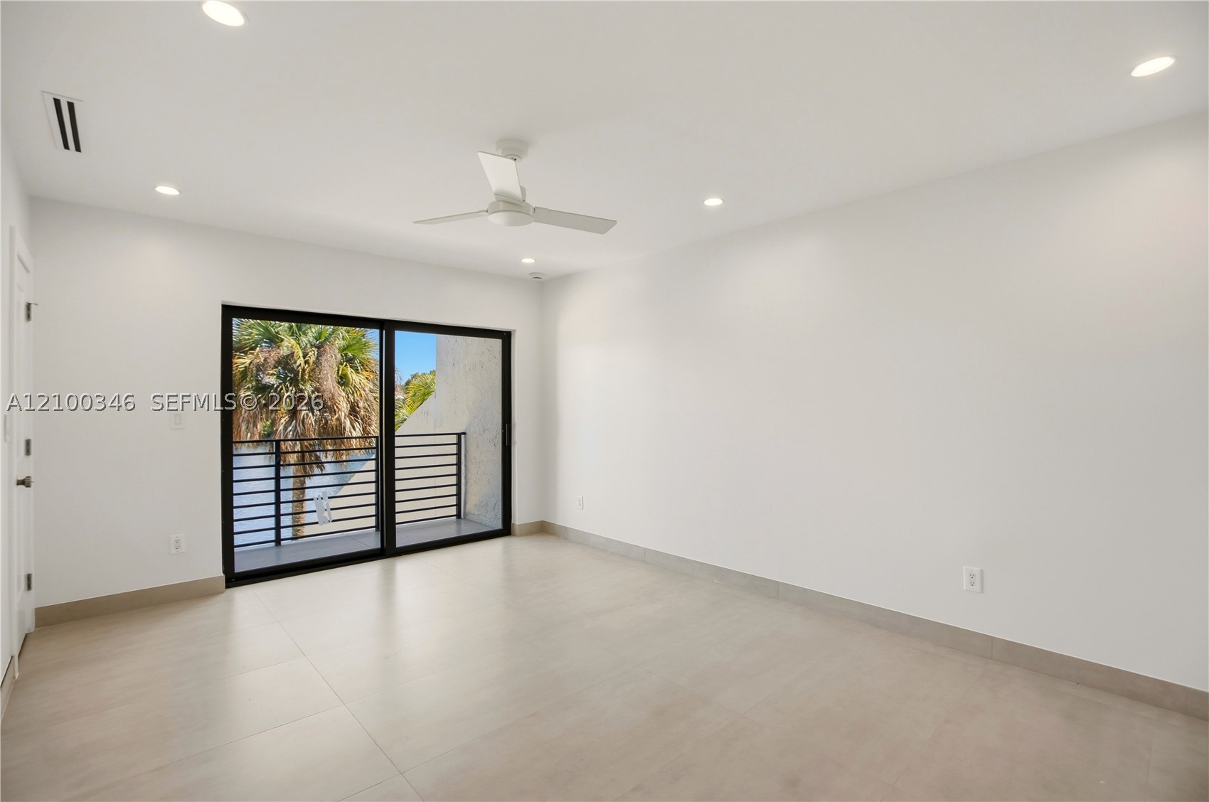 7238 Jacaranda Ln #7238, Miami Lakes FL 33014