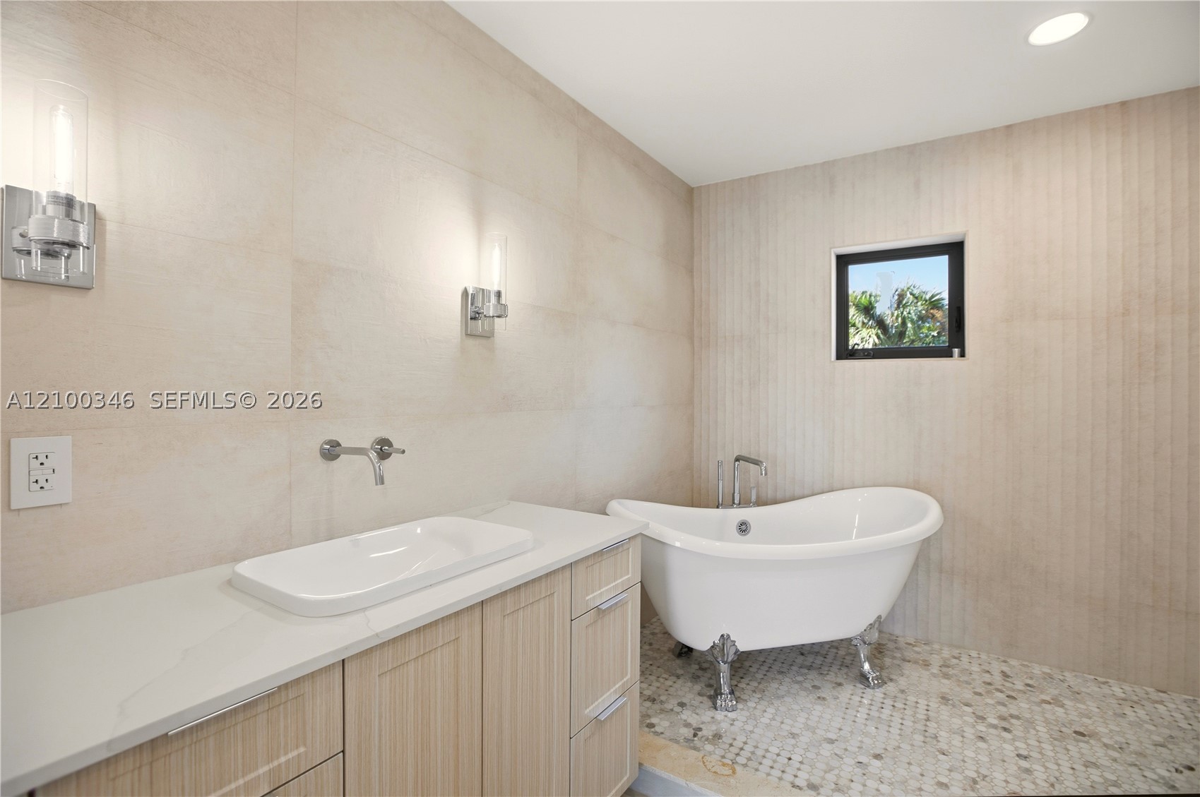 7238 Jacaranda Ln #7238, Miami Lakes FL 33014