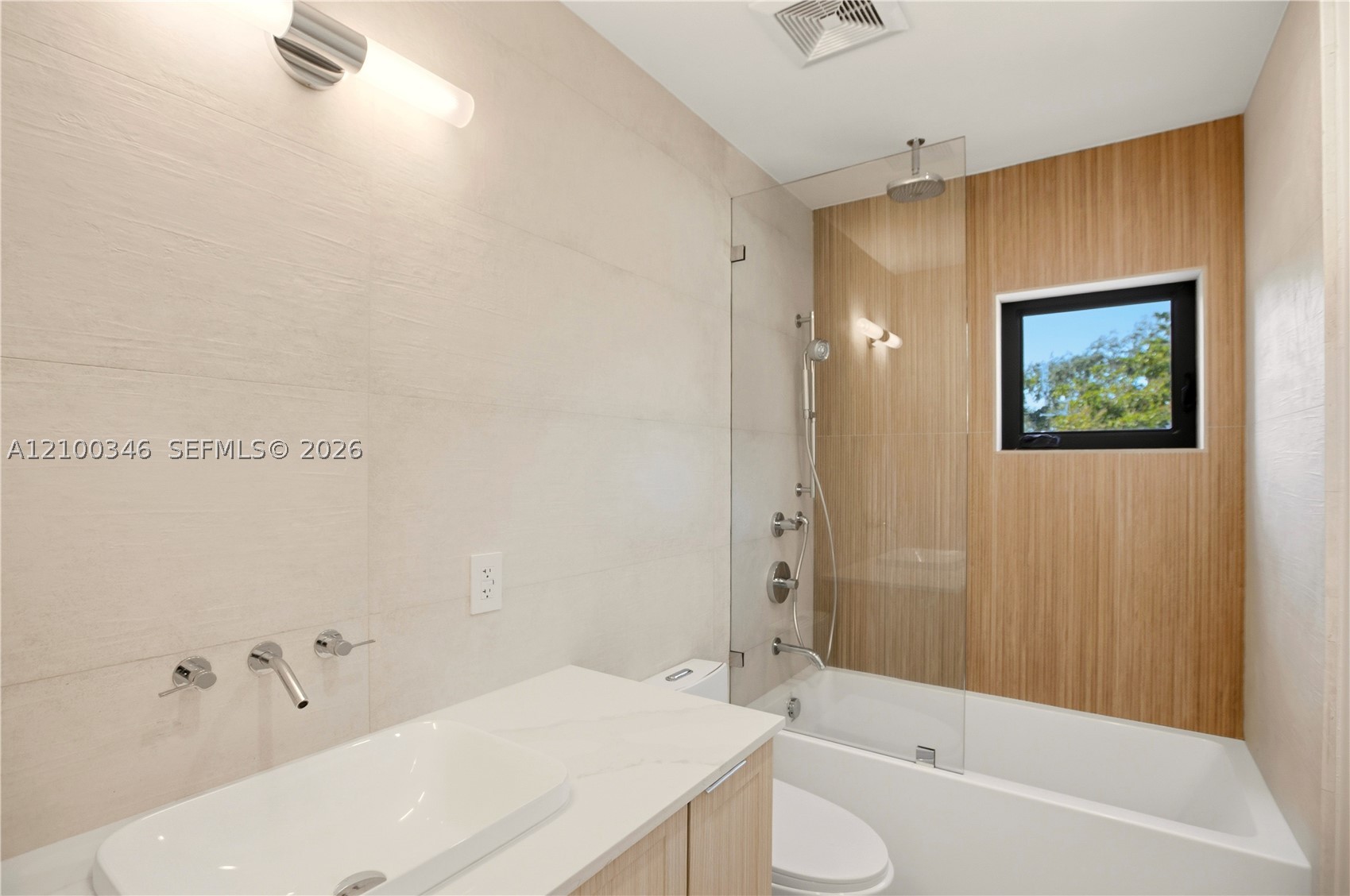 7238 Jacaranda Ln #7238, Miami Lakes FL 33014