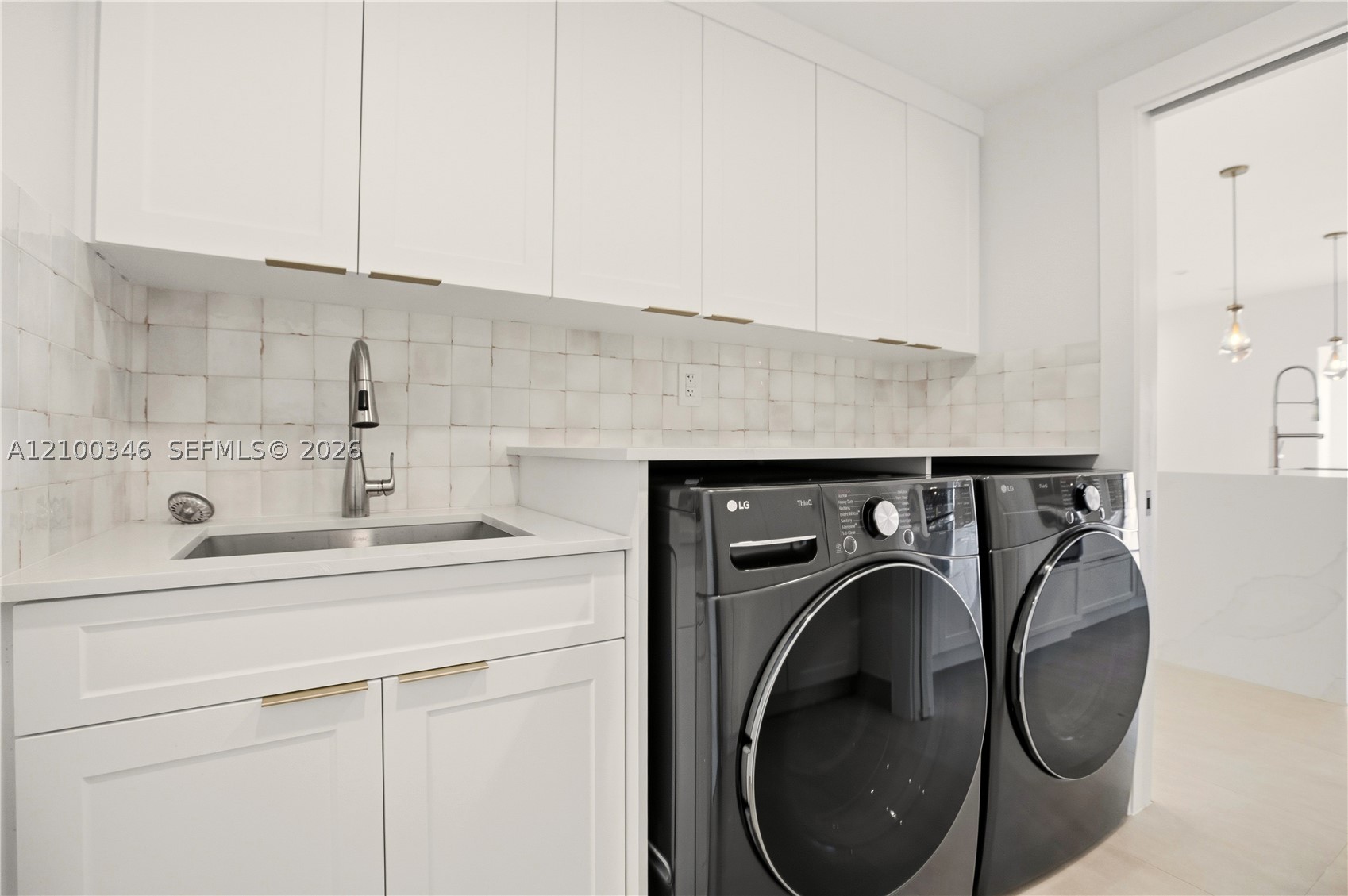 7238 Jacaranda Ln #7238, Miami Lakes FL 33014