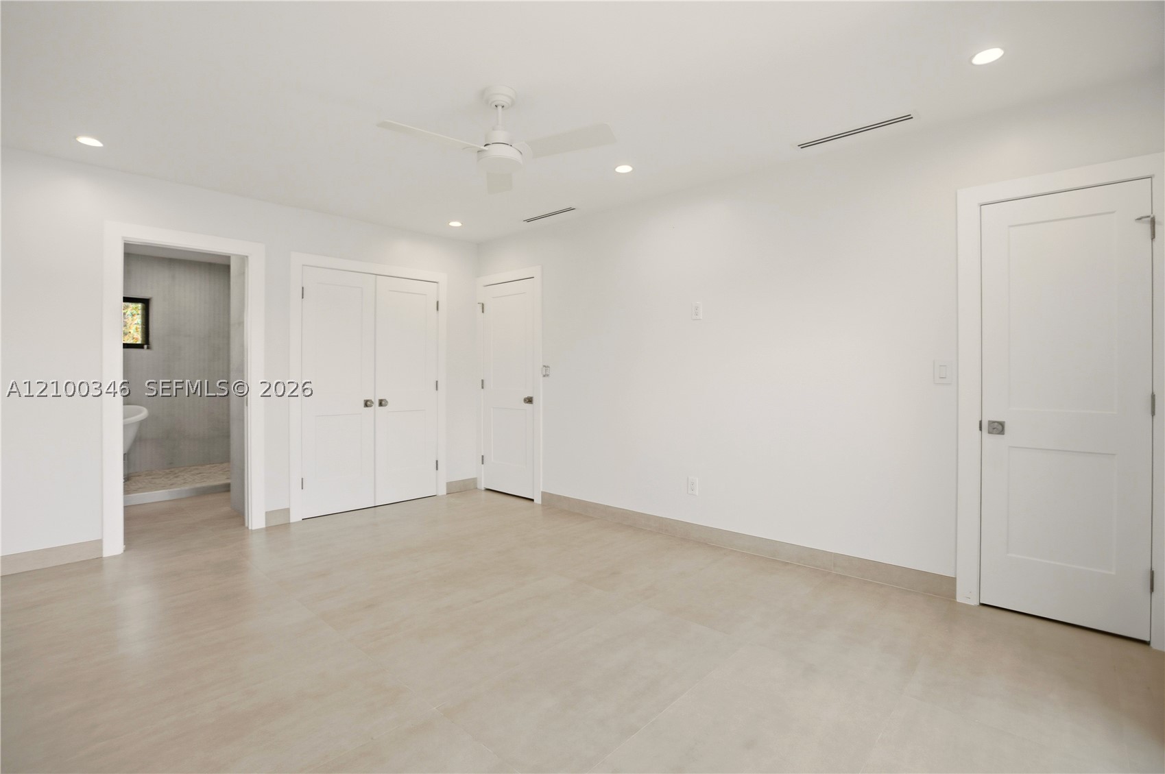 7238 Jacaranda Ln #7238, Miami Lakes FL 33014