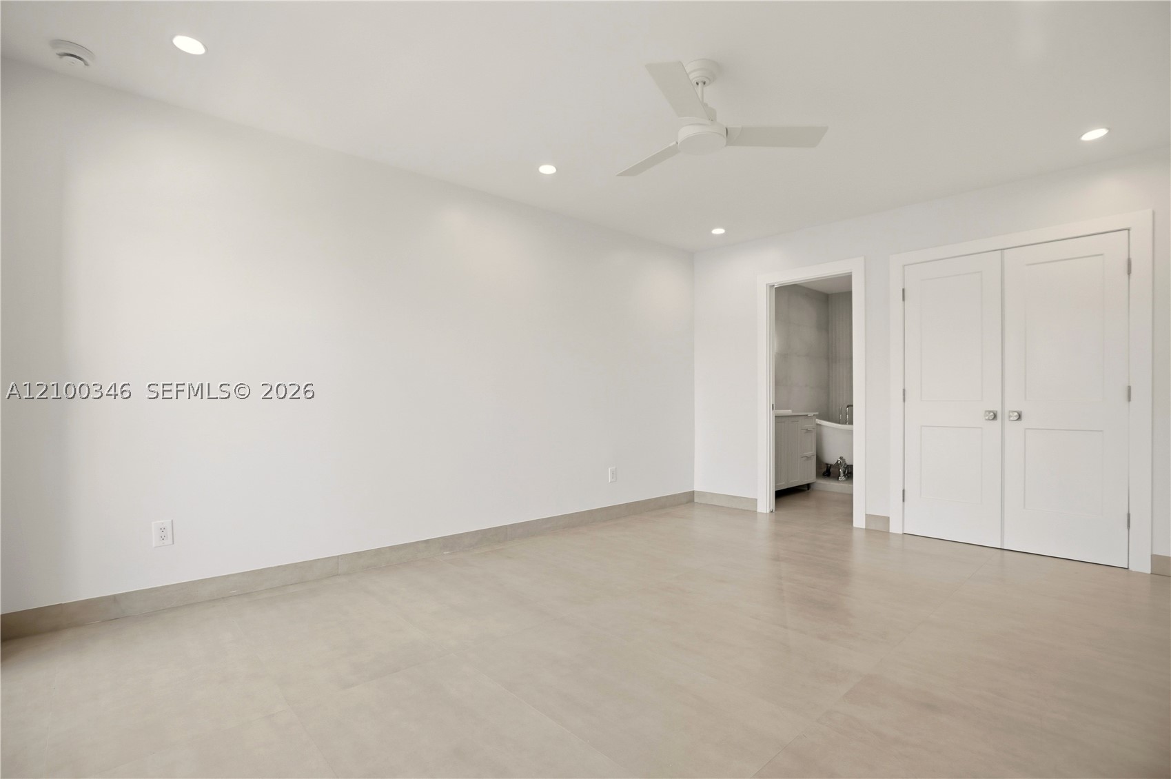 7238 Jacaranda Ln #7238, Miami Lakes FL 33014