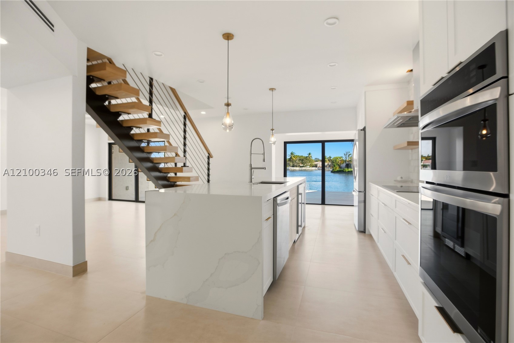 7238 Jacaranda Ln #7238, Miami Lakes FL 33014
