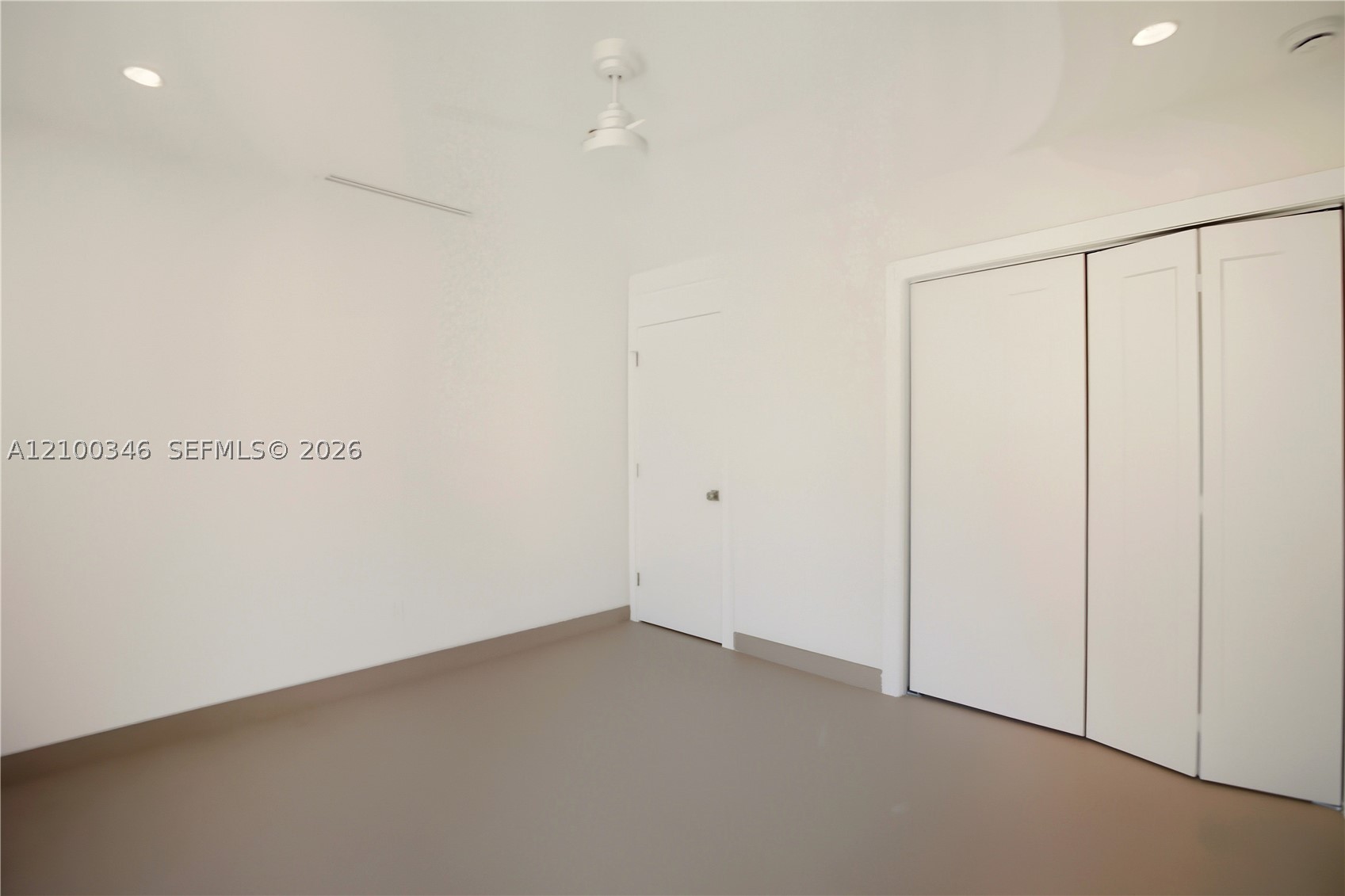 7238 Jacaranda Ln #7238, Miami Lakes FL 33014